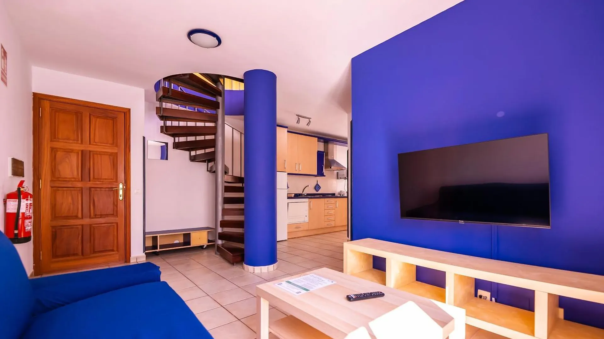 Nautilus 6 Apartment Puerto De Naos Spain